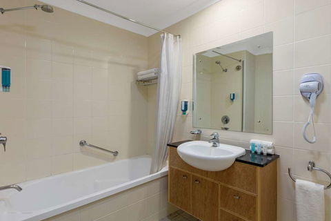 Nesuto Canberra Apartment Hotel - Accommodation Great Ocean Road 3