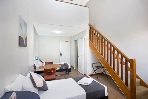 Econo Lodge City Palms Brisbane - Accommodation Great Ocean Road 3