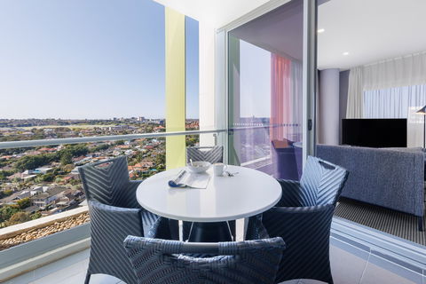 Meriton Suites Zetland - Accommodation Great Ocean Road 4