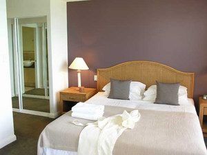 Sea Change Beachfront Apartments - Accommodation Great Ocean Road 1