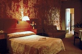 Desert Cave Hotel - Accommodation Great Ocean Road 2