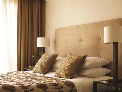 The Lyall Hotel - Accommodation Great Ocean Road 2