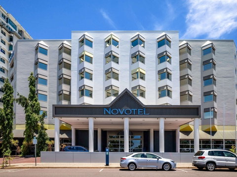 Novotel Darwin Atrium - Accommodation Great Ocean Road 1