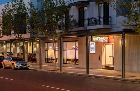 Mawson Lakes Hotel - Accommodation Great Ocean Road 0