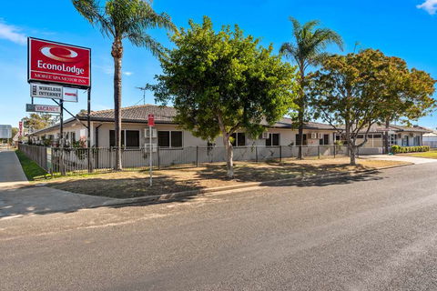Econo Lodge Moree Spa Motor Inn - Accommodation Great Ocean Road 0