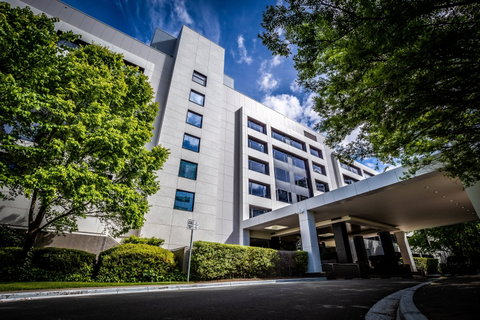 Crowne Plaza Canberra - Accommodation Great Ocean Road 1