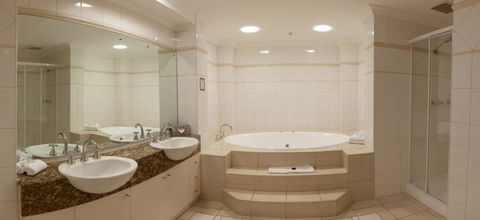 Quality Apartments Adelaide Central - Accommodation Great Ocean Road 2