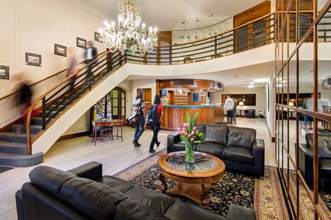 Adelaide Inn - Accommodation Great Ocean Road 1