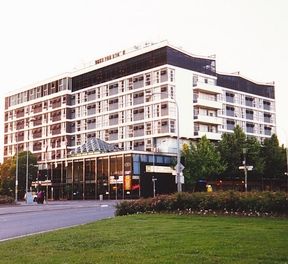 Hotel Adelaide International - Accommodation Great Ocean Road 0