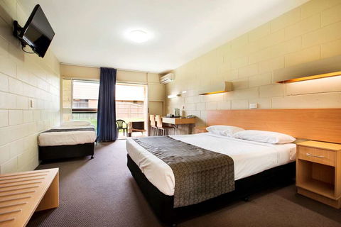 Dalrymple Motel - Accommodation Great Ocean Road 2