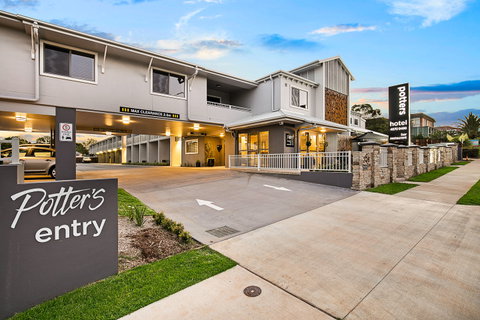 Potter's Boutique Hotel - Accommodation Great Ocean Road 1