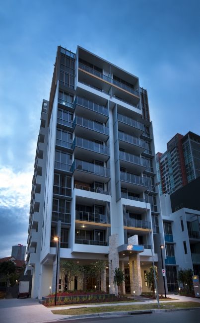 Meriton Suites Southport - Accommodation Great Ocean Road 0
