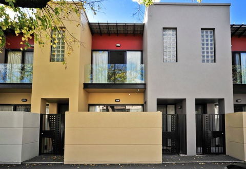 RNR Apartments, Adelaide - Accommodation Great Ocean Road 0