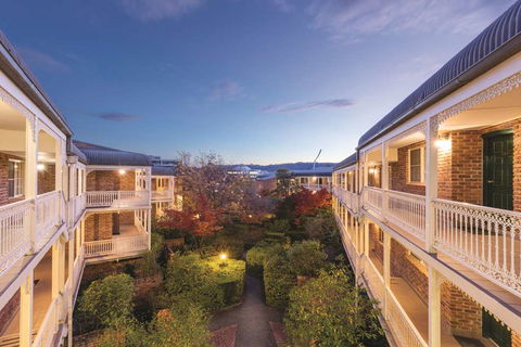Adina Serviced Apts Canberra Kingston - Accommodation Great Ocean Road 2