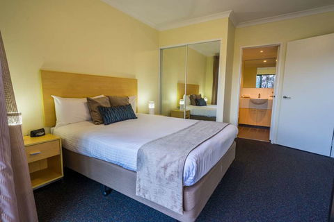 Perth Ascot Central Apartment Hotel - Accommodation Great Ocean Road 1