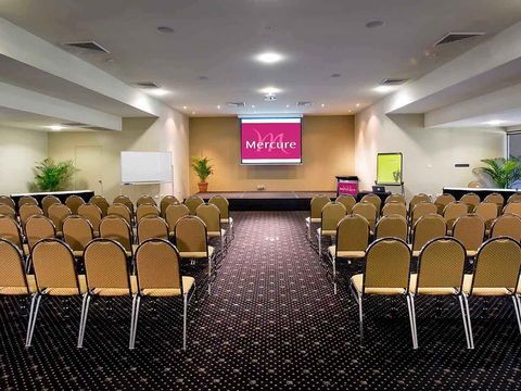Mercure Townsville - Accommodation Great Ocean Road 7