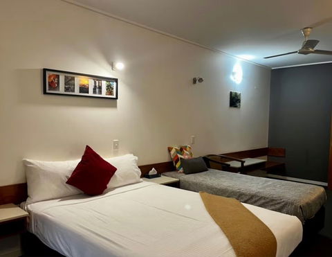Ayr Traveller's Motel - Accommodation Great Ocean Road 1