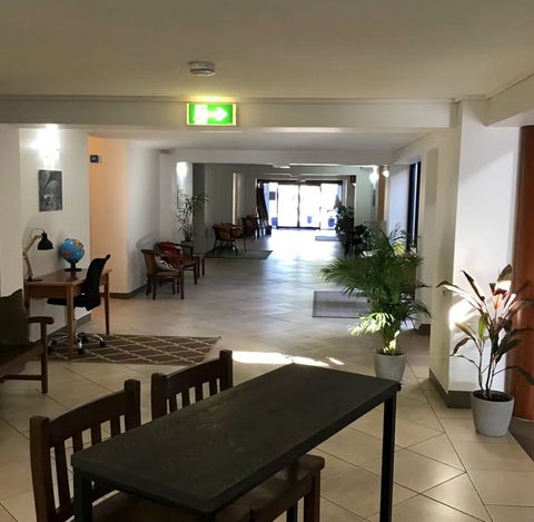 Ayr Traveller's Motel - Accommodation Great Ocean Road 2