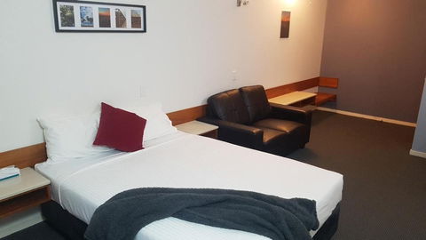 Ayr Traveller's Motel - Accommodation Great Ocean Road 5
