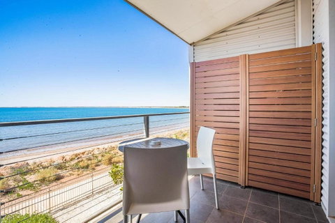 Onslow Beach Resort - Accommodation Great Ocean Road 13