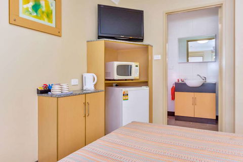 Econo Lodge Karratha - Accommodation Great Ocean Road 11