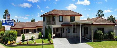 Sapphire City Motor Inn - Accommodation Great Ocean Road 0
