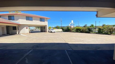 Sapphire City Motor Inn - Accommodation Great Ocean Road 2