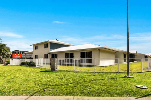Econo Lodge Beachside - Accommodation Great Ocean Road 0