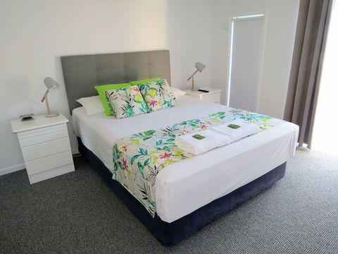 The Shores Holiday Apartments - Accommodation Great Ocean Road 1