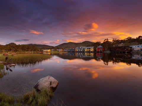 Novotel Lake Crackenback Resort & Spa - Accommodation Great Ocean Road 2