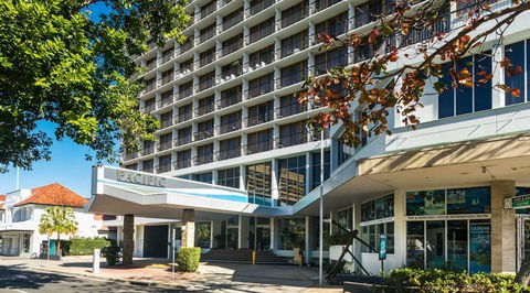 Pacific Hotel Cairns - Accommodation Great Ocean Road 1