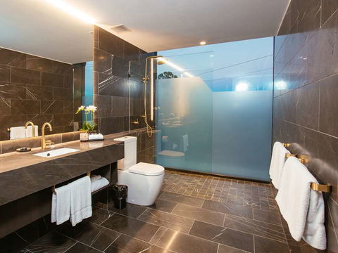 Eatons Hill Hotel - Accommodation Great Ocean Road 2