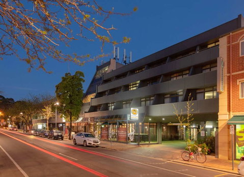 Comfort Hotel Adelaide Meridien - Accommodation Great Ocean Road 0
