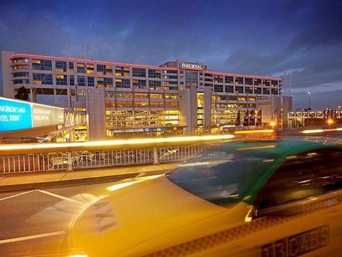 PARKROYAL Melbourne Airport - Accommodation Great Ocean Road 0