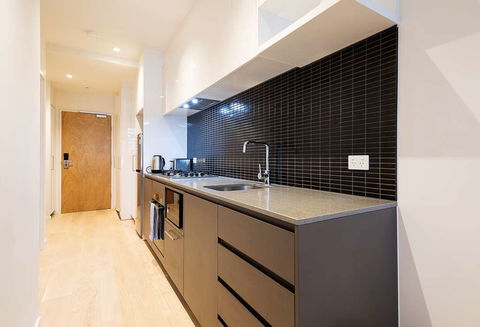 Artel Apartment Hotel Melbourne - Accommodation Great Ocean Road 2