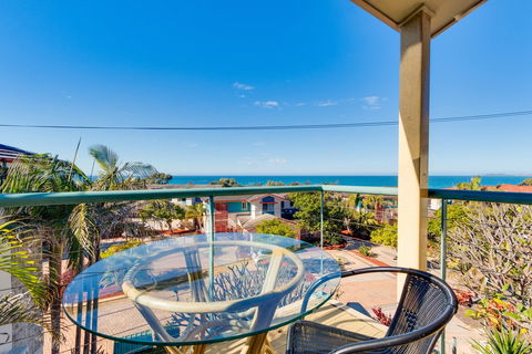 Aqualuna Beach Resort - Accommodation Great Ocean Road 0