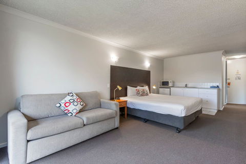 Knox International Hotel - Accommodation Great Ocean Road 11