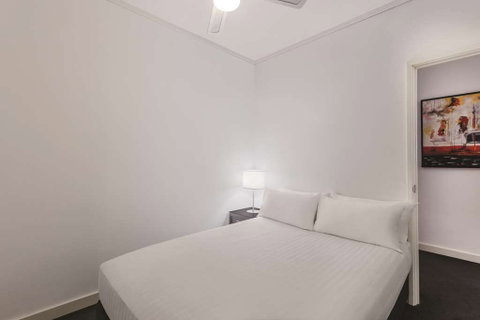 Adina Apartment Hotel Barrack Plaza - Accommodation Great Ocean Road 7
