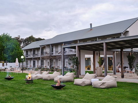 Lindenwarrah Hotel - Accommodation Great Ocean Road 1