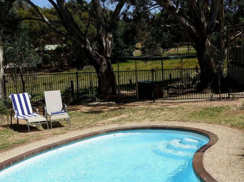 Golden Heritage Motor Inn & Cottages - Accommodation Great Ocean Road 0
