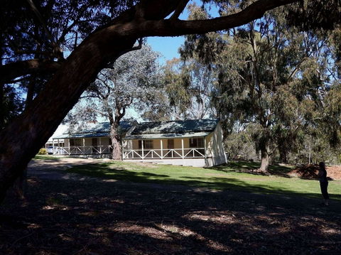 Golden Heritage Motor Inn & Cottages - Accommodation Great Ocean Road 4