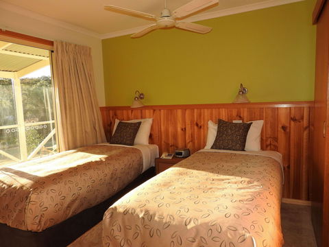 Golden Heritage Motor Inn & Cottages - Accommodation Great Ocean Road 8