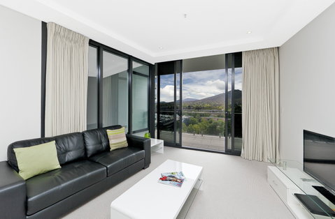 Astra Canberra Manhattan - Accommodation Great Ocean Road 6