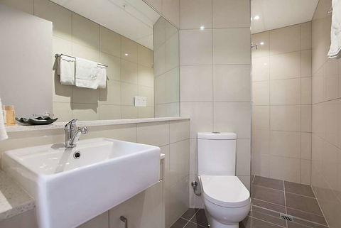 Ramada Suites Zen Quarter Darwin - Accommodation Great Ocean Road 3