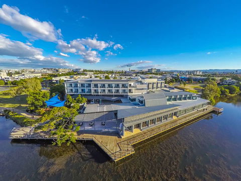 Best Western Plus North Lakes Hotel - Accommodation Great Ocean Road 0