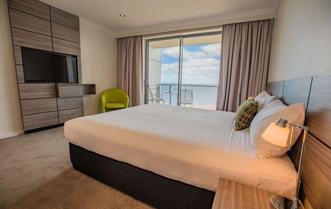 Aurora Ozone Hotel - Accommodation Great Ocean Road 2