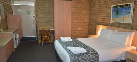 Tropicana Motor Inn - Accommodation Great Ocean Road 1