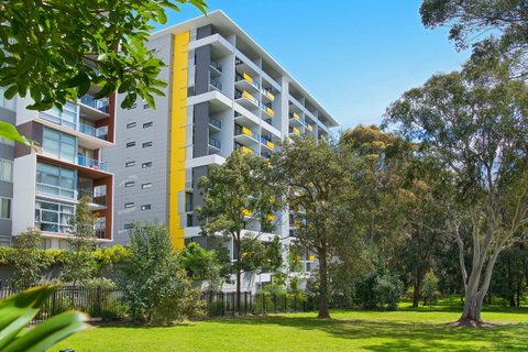 Astra Apartments MacQuarie Park - Accommodation Great Ocean Road 0
