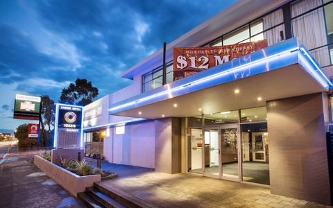 Nightcap at Carlyle Hotel - Accommodation Great Ocean Road 0
