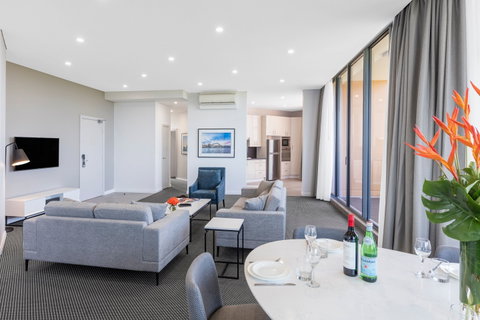 Meriton Suites Waterloo - Accommodation Great Ocean Road 6